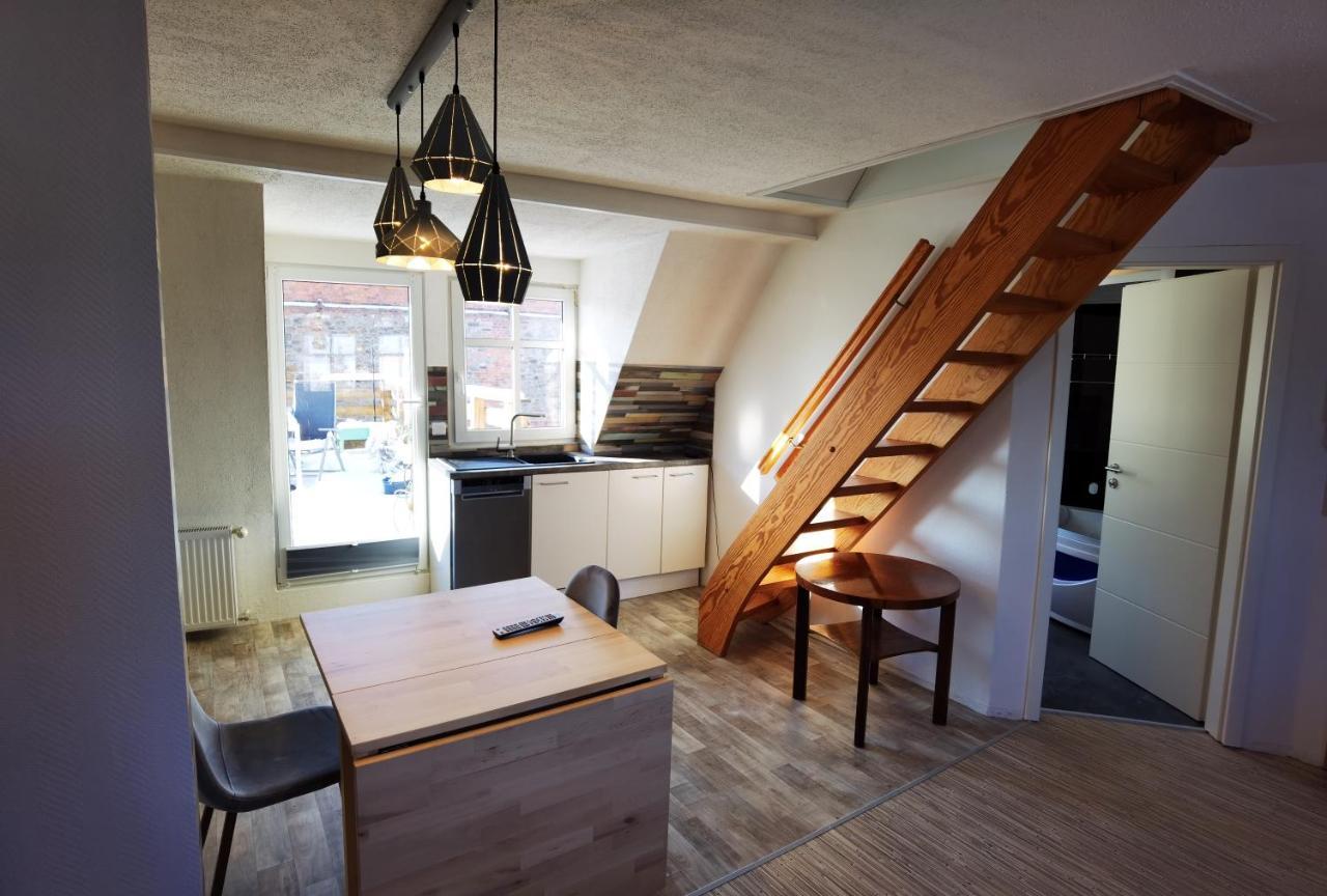 Gemuetliche Dachwohnung Mit Kleiner Oder Grosser Dachterrasse Nebeneinander Wolmirstedt Екстериор снимка