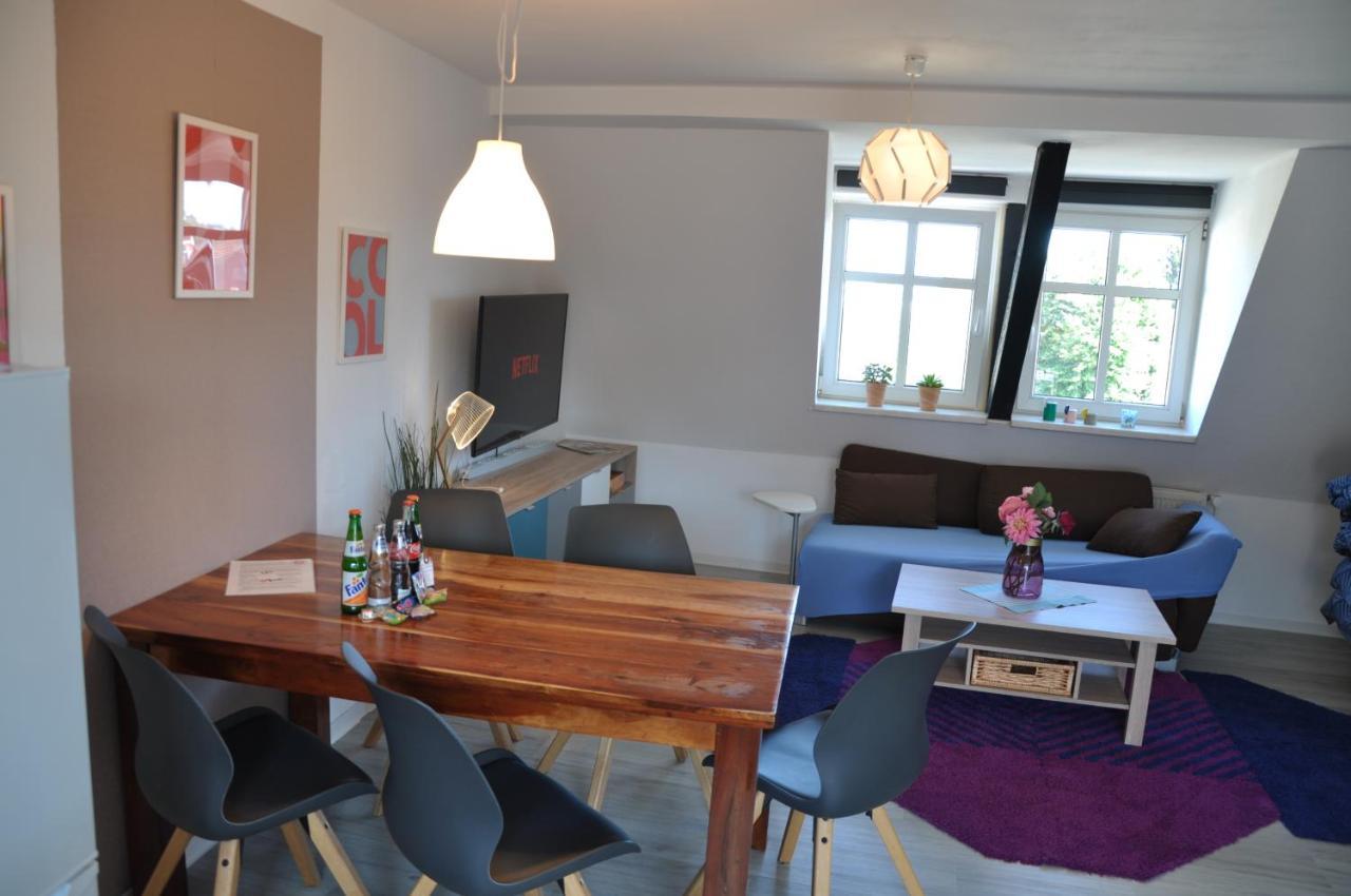 Gemuetliche Dachwohnung Mit Kleiner Oder Grosser Dachterrasse Nebeneinander Wolmirstedt Екстериор снимка