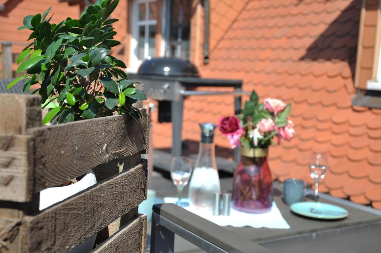 Gemuetliche Dachwohnung Mit Kleiner Oder Grosser Dachterrasse Nebeneinander Wolmirstedt Екстериор снимка