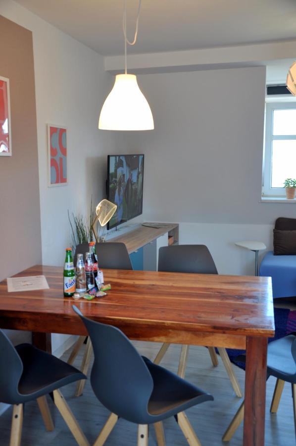 Gemuetliche Dachwohnung Mit Kleiner Oder Grosser Dachterrasse Nebeneinander Wolmirstedt Екстериор снимка